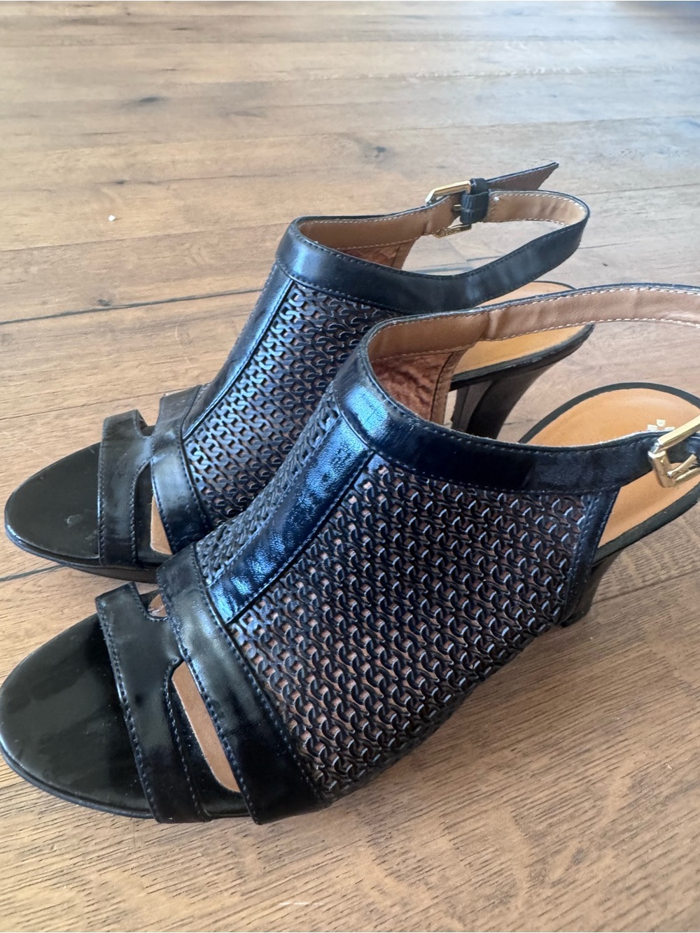 Naturalizer Women's Black Woven Slingback Heels